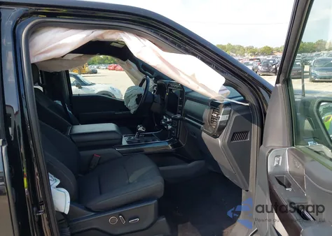 2021 Ford F-150 Xlt z USA, uszkodzony, nr VIN 1FTEW1EP5MFC11956